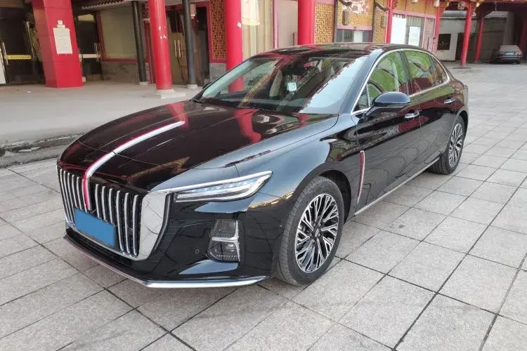 2024 HongQi H5 2.0T 224HP L4 8AT