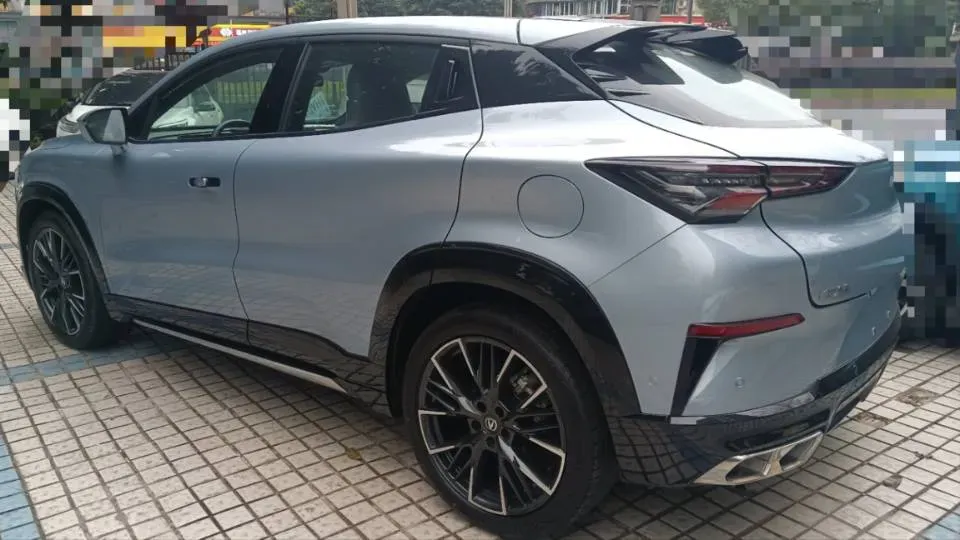2023 ChangAn UNI-T 1.5T 188HP L4 7DCT,autocango,china used car exporter,china ev exporter,chinese used car exporter,chinese used ev exporter