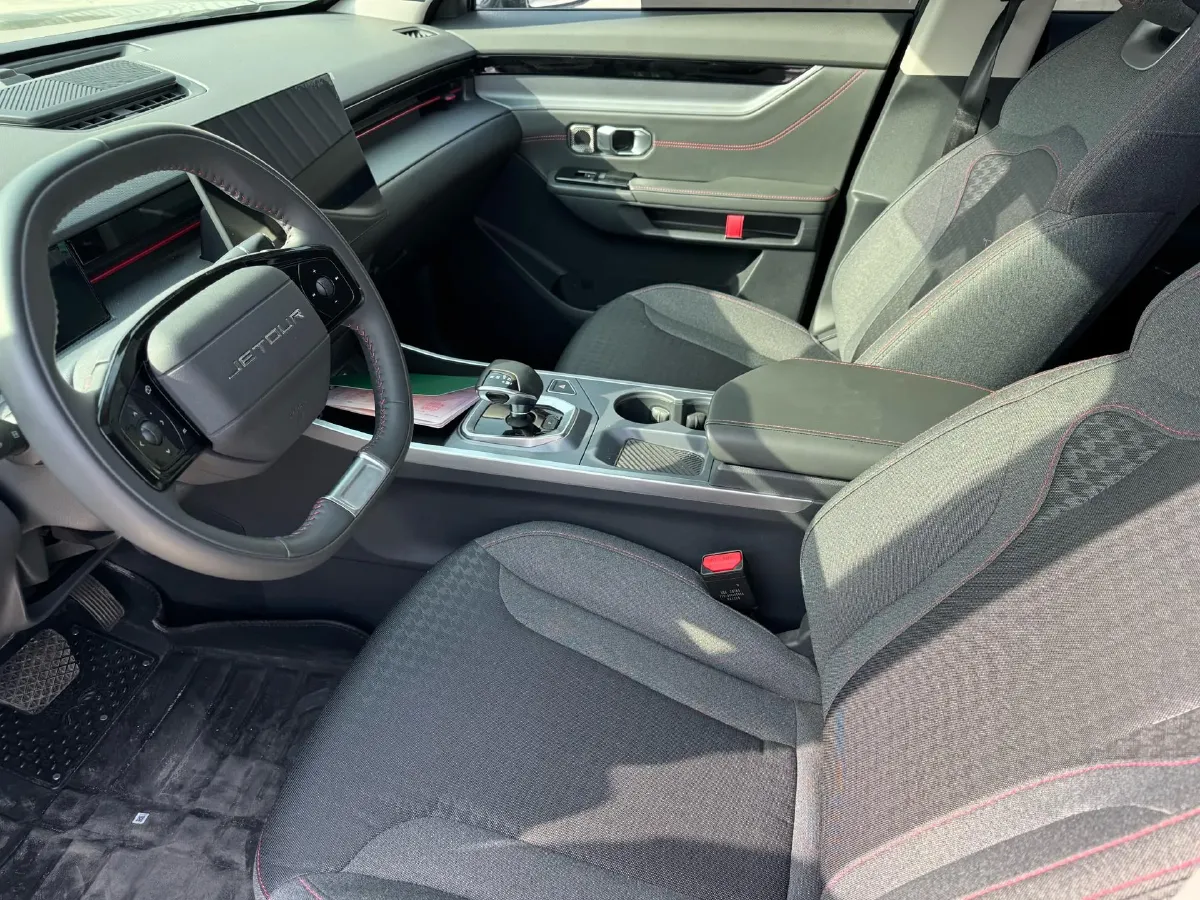 2024 Jetour DASHING 1.5T 156HP L4 6DCT,autocango,china used car exporter,china ev exporter,chinese used car exporter,chinese used ev exporter