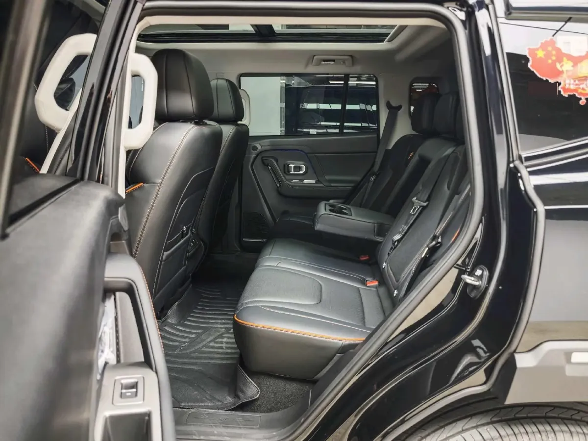 2025 Jetour Traveller 2.0T 254HP L4 7DCT,autocango,china used car exporter,china ev exporter,chinese used car exporter,chinese used ev exporter