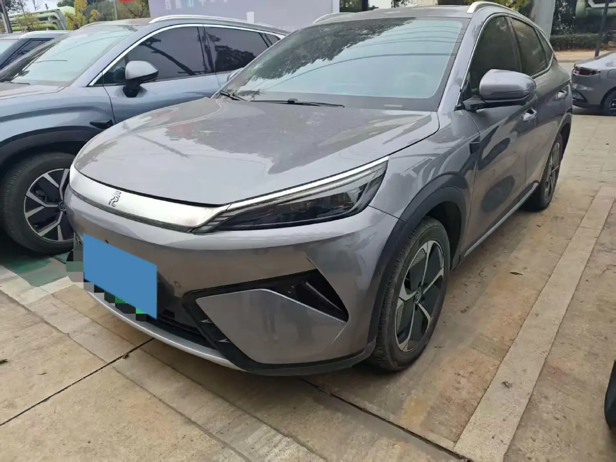 2025 BYD Dolphin BEV 60.48KWH