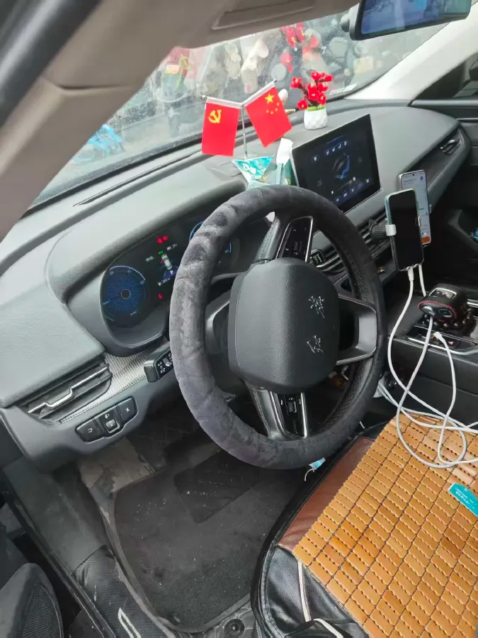 2023 HongQi E-QM5 BEV 54KWH,autocango,china used car exporter,china ev exporter,chinese used car exporter,chinese used ev exporter