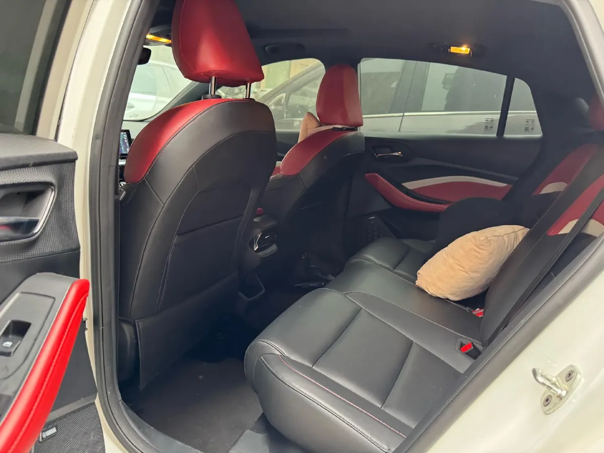 2022 MG 5 1.5L 120HP L4 CVT,autocango,china used car exporter,china ev exporter,chinese used car exporter,chinese used ev exporter