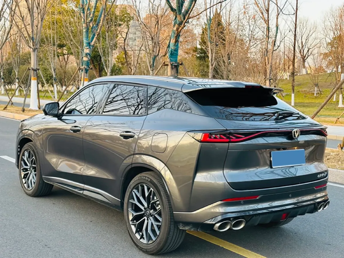 2025 ChangAn UNI-Z 1.5T 188HP L4 7DCT,autocango,china used car exporter,china ev exporter,chinese used car exporter,chinese used ev exporter