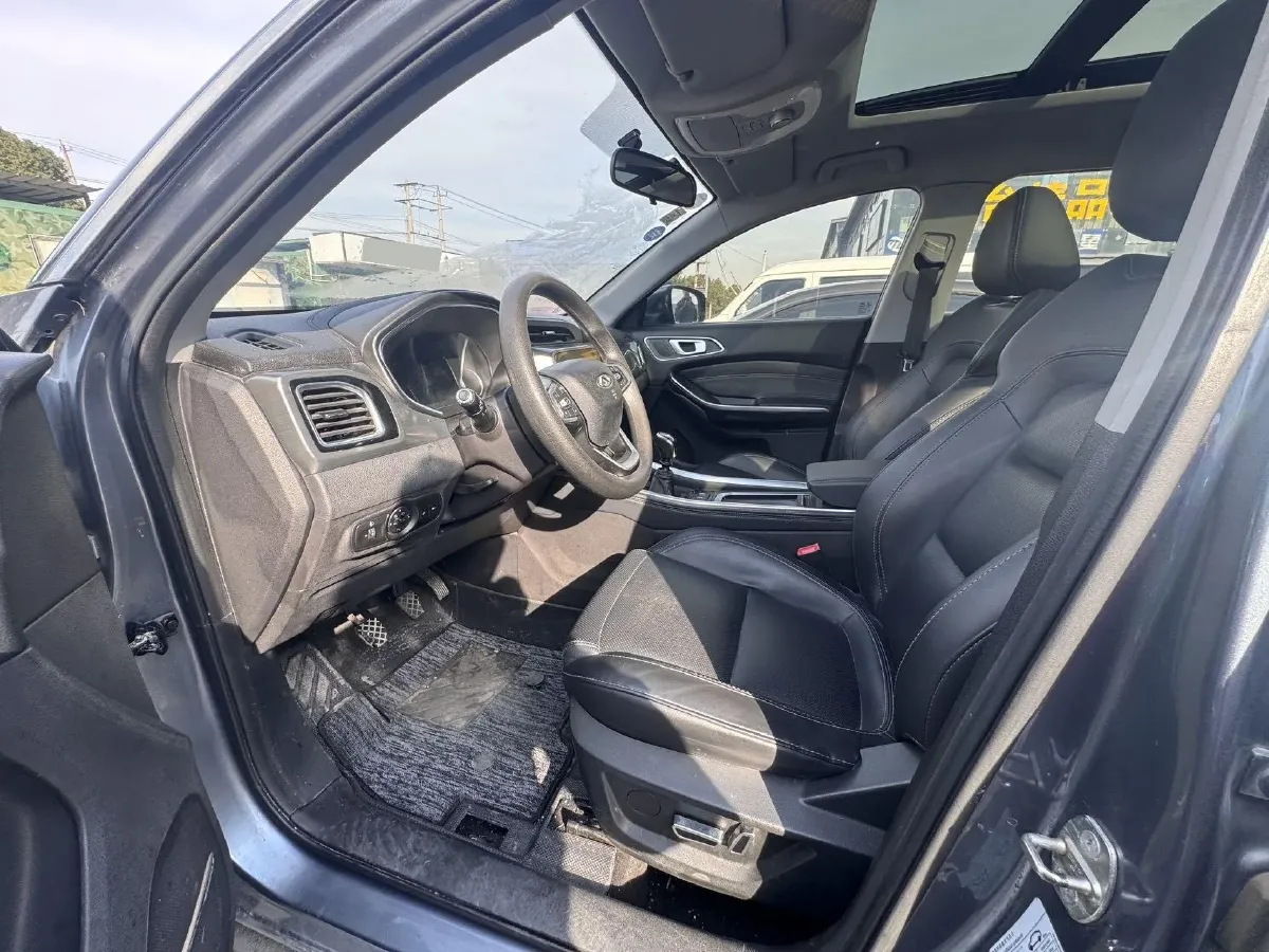 2018 Chery Tiggo 8 1.5T 147HP L4 6MT,autocango,china used car exporter,china ev exporter,chinese used car exporter,chinese used ev exporter