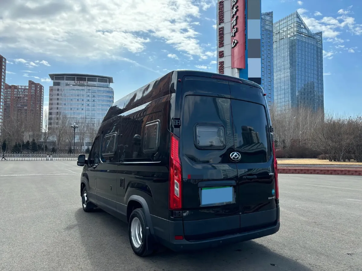 2022 MAXUS XinTu V90 2.0T 150HP L4 6AT,autocango,china used car exporter,china ev exporter,chinese used car exporter,chinese used ev exporter