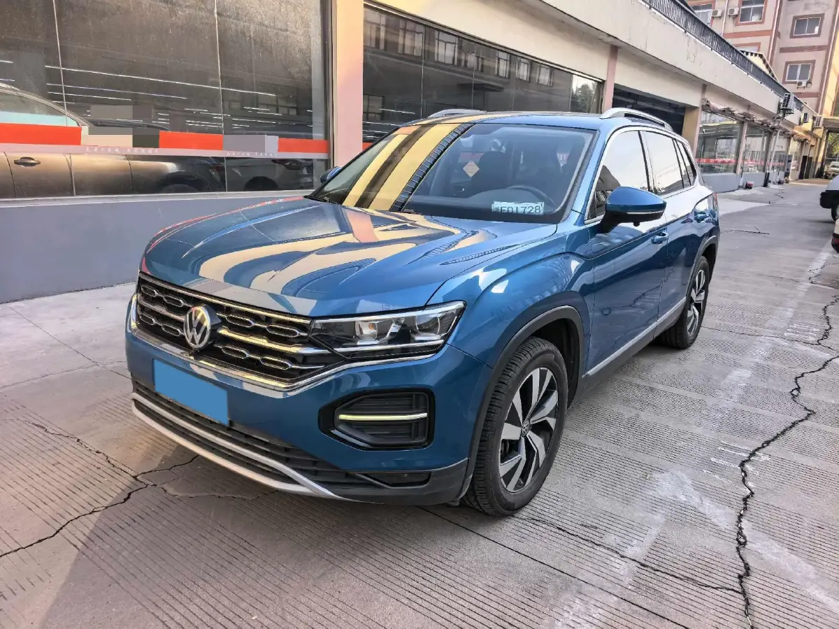 2019 Jeep Cherokee 2.0T 234HP L4 9AT