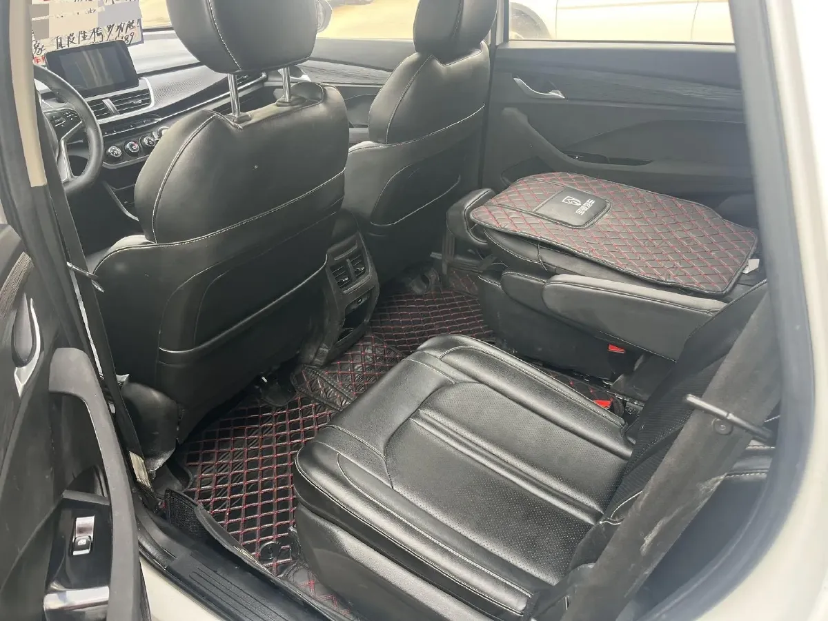 2018 BaoJun 360 1.5L 112HP L4 6MT,autocango,china used car exporter,china ev exporter,chinese used car exporter,chinese used ev exporter