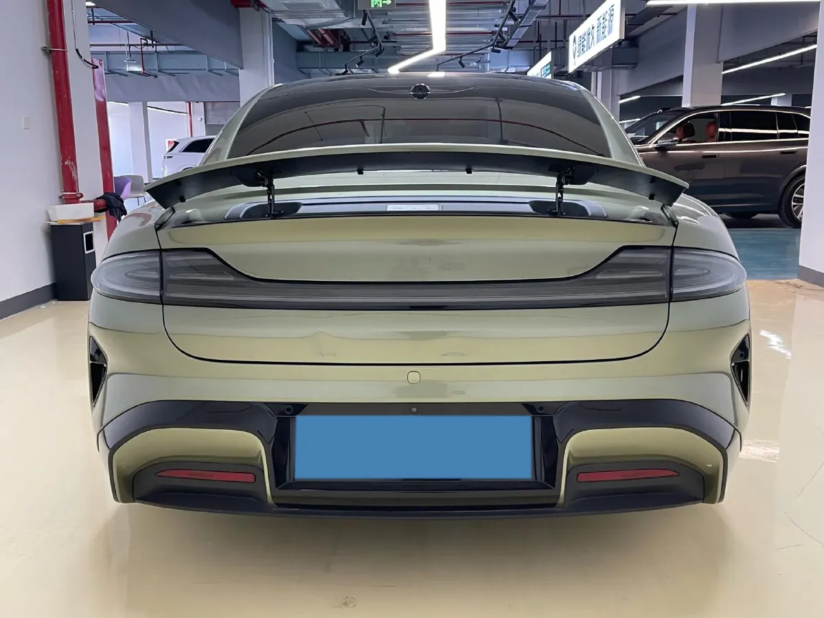 2024 MI SU7 BEV 101KWH,autocango,china used car exporter,china ev exporter,chinese used car exporter,chinese used ev exporter