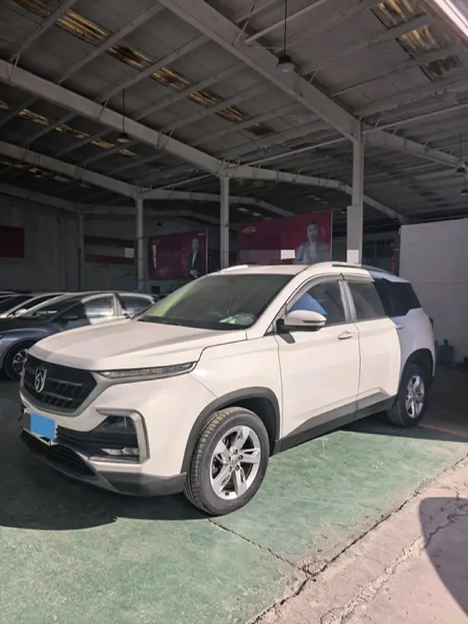 2018 BaoJun 530 1.5T 150HP L4 6MT