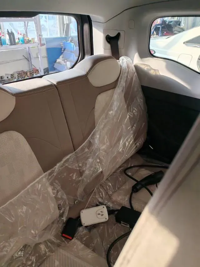 2025 Chery QQ Ice Cream BEV 13.98KWH,autocango,china used car exporter,china ev exporter,chinese used car exporter,chinese used ev exporter