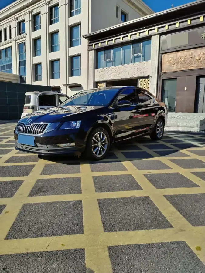 2019 Skoda Octavia 1.5L 116HP L4 6AT