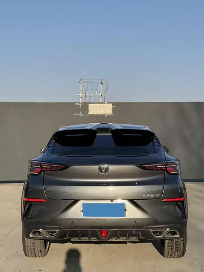 2020 ChangAn UNI-T 1.5T 180HP L4 7DCT,autocango,china used car exporter,china ev exporter,chinese used car exporter,chinese used ev exporter