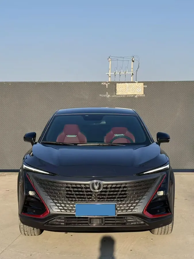 2020 ChangAn UNI-T 1.5T 180HP L4 7DCT,autocango,china used car exporter,china ev exporter,chinese used car exporter,chinese used ev exporter