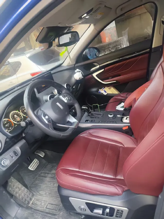 2017 WEY VV7 2.0T 234HP L4 7DCT,autocango,china used car exporter,china ev exporter,chinese used car exporter,chinese used ev exporter