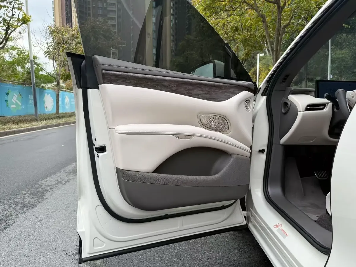 2025 IM LS7 BEV,autocango,china used car exporter,china ev exporter,chinese used car exporter,chinese used ev exporter