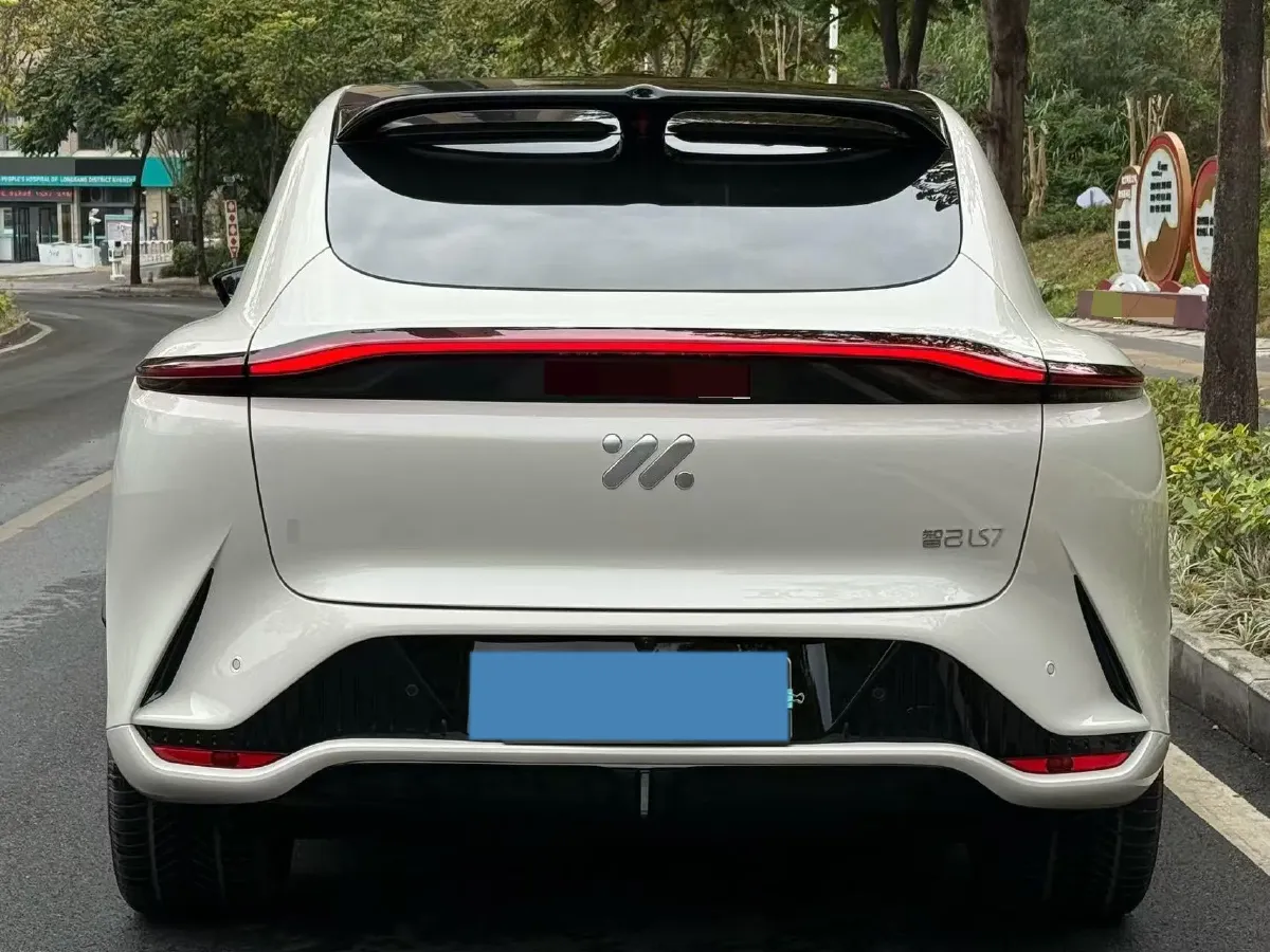 2025 IM LS7 BEV,autocango,china used car exporter,china ev exporter,chinese used car exporter,chinese used ev exporter