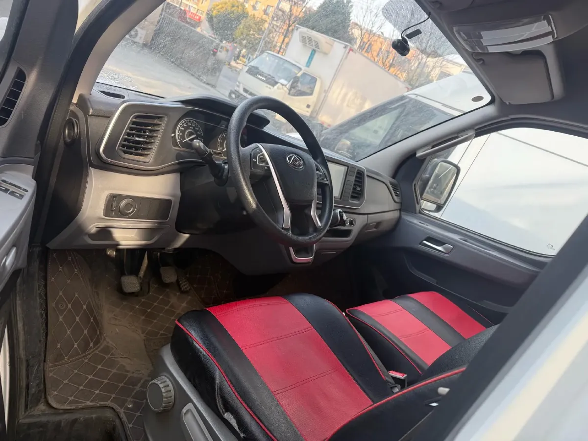 2024 MAXUS XinTu V80 2.0T 147HP L4 6SMG,autocango,china used car exporter,china ev exporter,chinese used car exporter,chinese used ev exporter