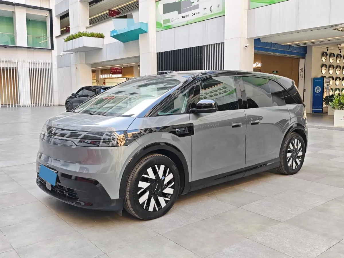 2025 Zeekr MIX BEV 102KWH,autocango,china used car exporter,china ev exporter,chinese used car exporter,chinese used ev exporter