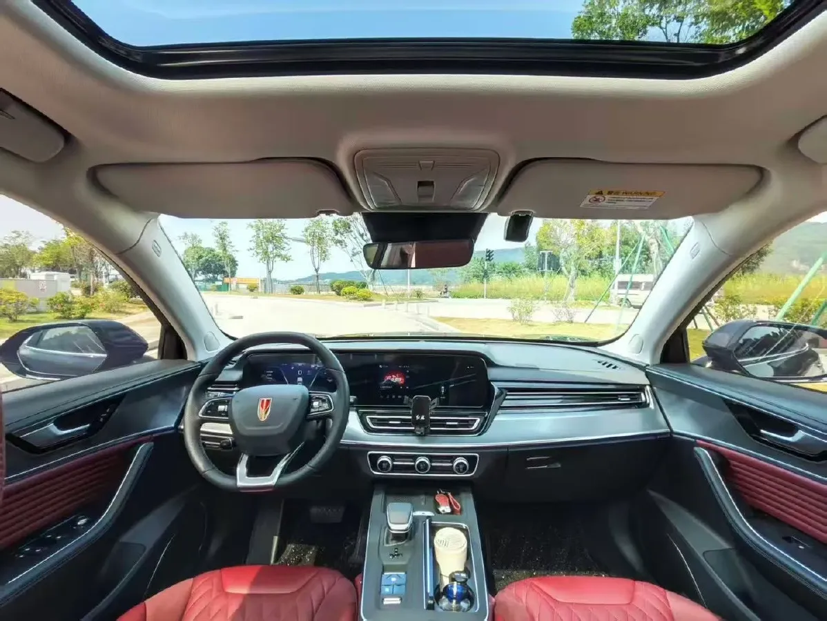 2023 HongQi HS5 2.0T 252HP L4 8AT,autocango,china used car exporter,china ev exporter,chinese used car exporter,chinese used ev exporter