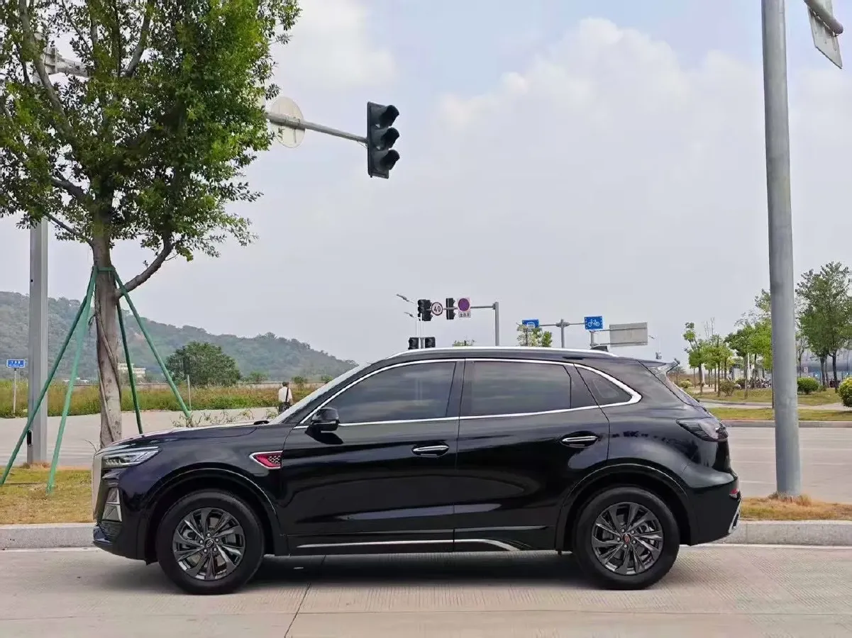 2023 HongQi HS5 2.0T 252HP L4 8AT,autocango,china used car exporter,china ev exporter,chinese used car exporter,chinese used ev exporter