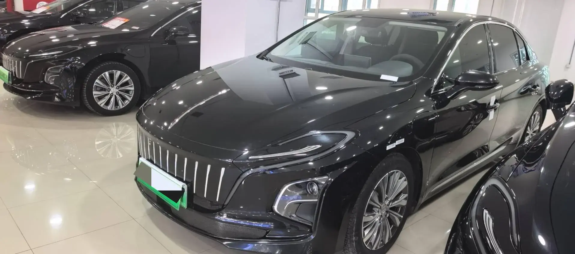 2023 HongQi E-QM5 BEV 82KWH