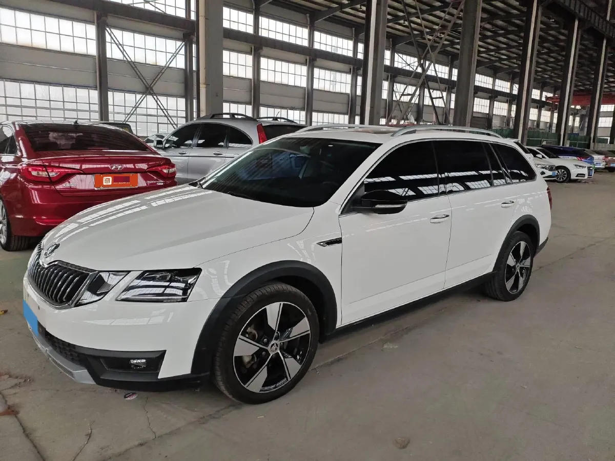 2019 Skoda Octavia 1.4T 150HP L4 7DCT,autocango,china used car exporter,china ev exporter,chinese used car exporter,chinese used ev exporter