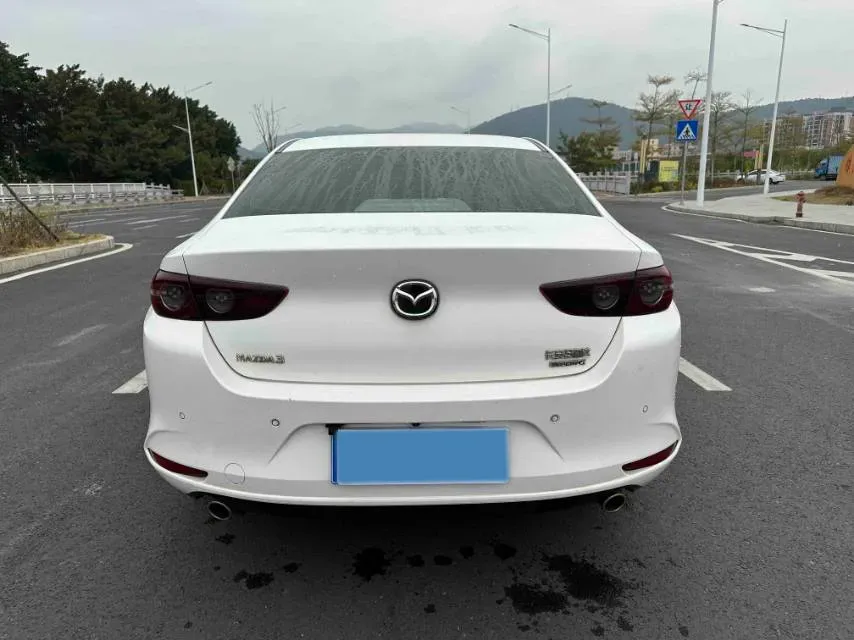 2021 Mazda 3 Axela 1.5L 117HP L4 6AT,autocango,china used car exporter,china ev exporter,chinese used car exporter,chinese used ev exporter