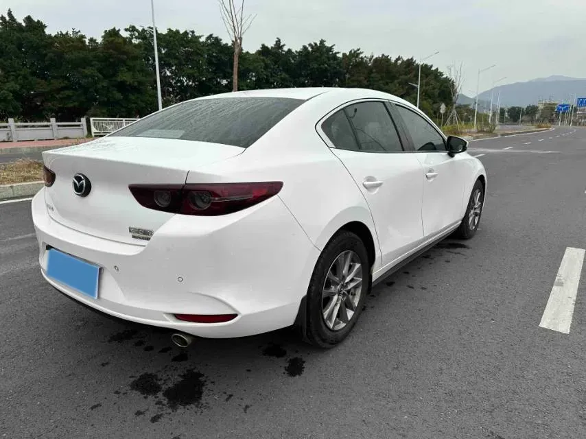 2021 Mazda 3 Axela 1.5L 117HP L4 6AT,autocango,china used car exporter,china ev exporter,chinese used car exporter,chinese used ev exporter