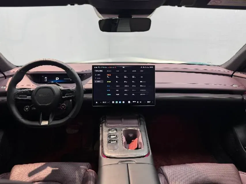 2024 MI SU7 BEV 94.3KWH,autocango,china used car exporter,china ev exporter,chinese used car exporter,chinese used ev exporter