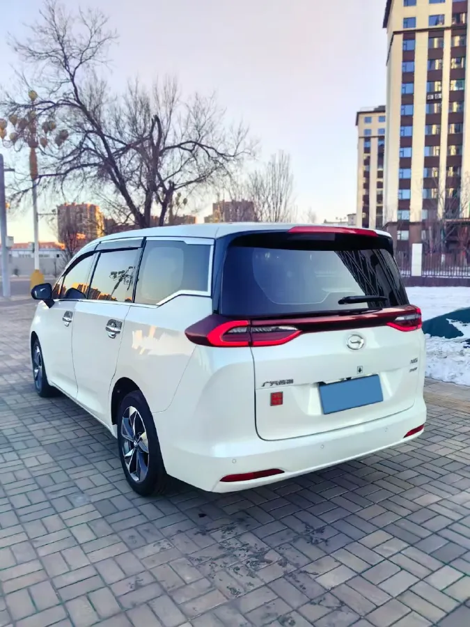 2021 GAC Trumpchi M6 1.5T 169HP L4 7DCT,autocango,china used car exporter,china ev exporter,chinese used car exporter,chinese used ev exporter