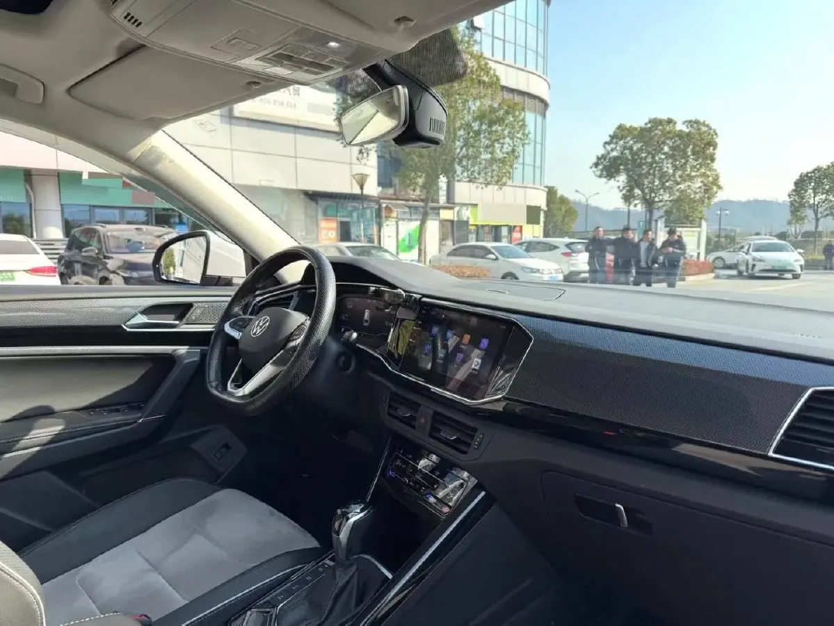 2020 Volkswagen Tayron X 2.0T 186HP L4 7DCT,autocango,china used car exporter,china ev exporter,chinese used car exporter,chinese used ev exporter