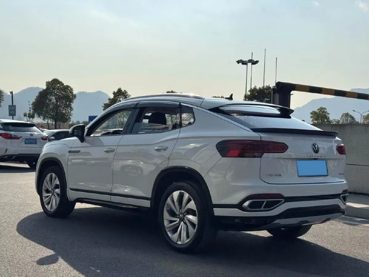 2020 Volkswagen Tayron X 2.0T 186HP L4 7DCT,autocango,china used car exporter,china ev exporter,chinese used car exporter,chinese used ev exporter