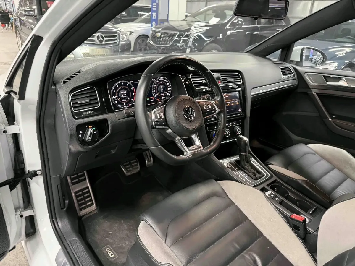 2019 BYD Song MAX 1.5T 160HP L4 6DCT PHEV 15.98KWH,autocango,china used car exporter,china ev exporter,chinese used car exporter,chinese used ev exporter