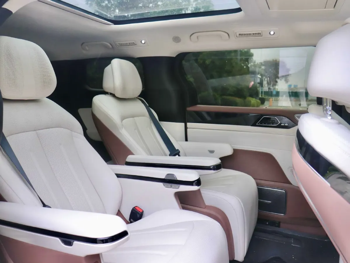 2025 BYD Xia 1.5T 156HP L4 E-CVT PHEV 36.6KWH,autocango,china used car exporter,china ev exporter,chinese used car exporter,chinese used ev exporter