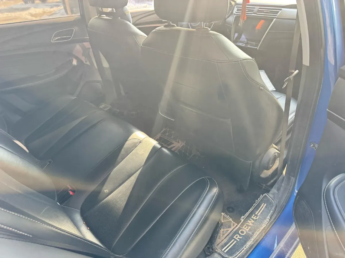 2019 Roewe i5 1.5L 120HP L4 CVT,autocango,china used car exporter,china ev exporter,chinese used car exporter,chinese used ev exporter