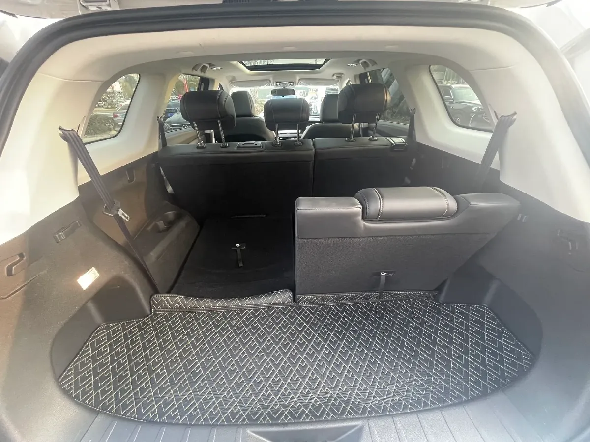 2024 ChangAn X7 PLUS 1.5T 188HP L4 7DCT,autocango,china used car exporter,china ev exporter,chinese used car exporter,chinese used ev exporter