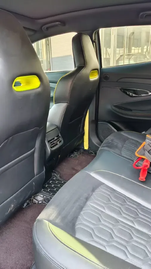 2022 ChangAn UNI-T 2.0T 233HP L4 8AT,autocango,china used car exporter,china ev exporter,chinese used car exporter,chinese used ev exporter