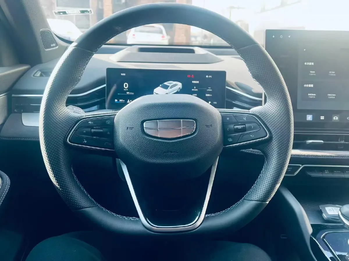 2025 Geely Preface 2.0T 238HP L4 8AT,autocango,china used car exporter,china ev exporter,chinese used car exporter,chinese used ev exporter