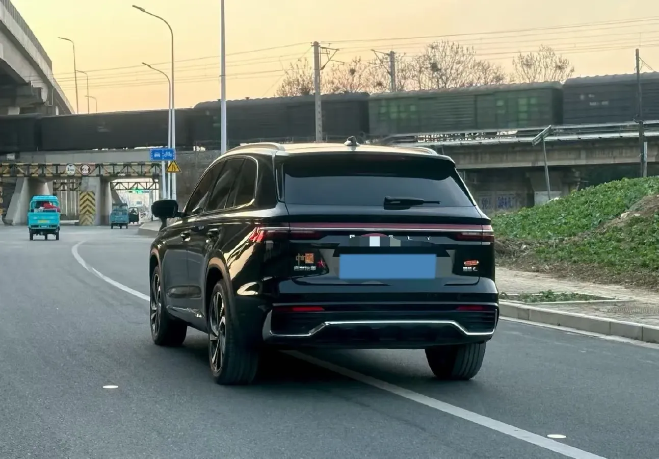 2023 Geely Monjaro 2.0T 238HP L4 8AT,autocango,china used car exporter,china ev exporter,chinese used car exporter,chinese used ev exporter