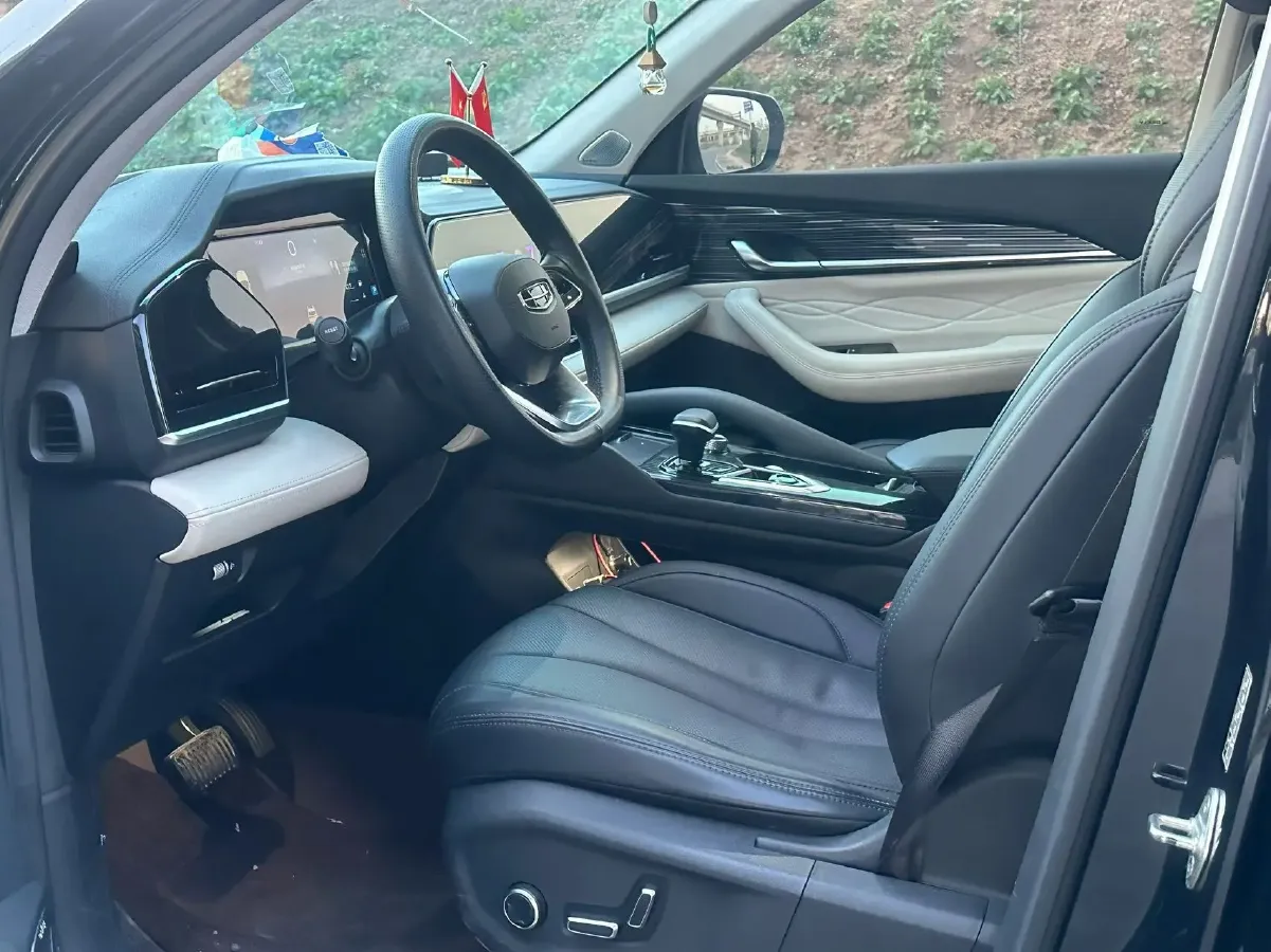 2023 Geely Monjaro 2.0T 238HP L4 8AT,autocango,china used car exporter,china ev exporter,chinese used car exporter,chinese used ev exporter