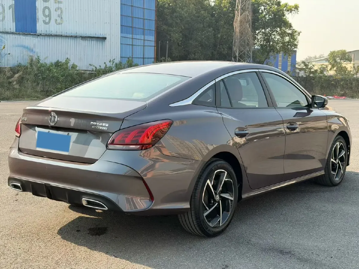 2021 MG 5 1.5T 173HP L4 7DCT,autocango,china used car exporter,china ev exporter,chinese used car exporter,chinese used ev exporter