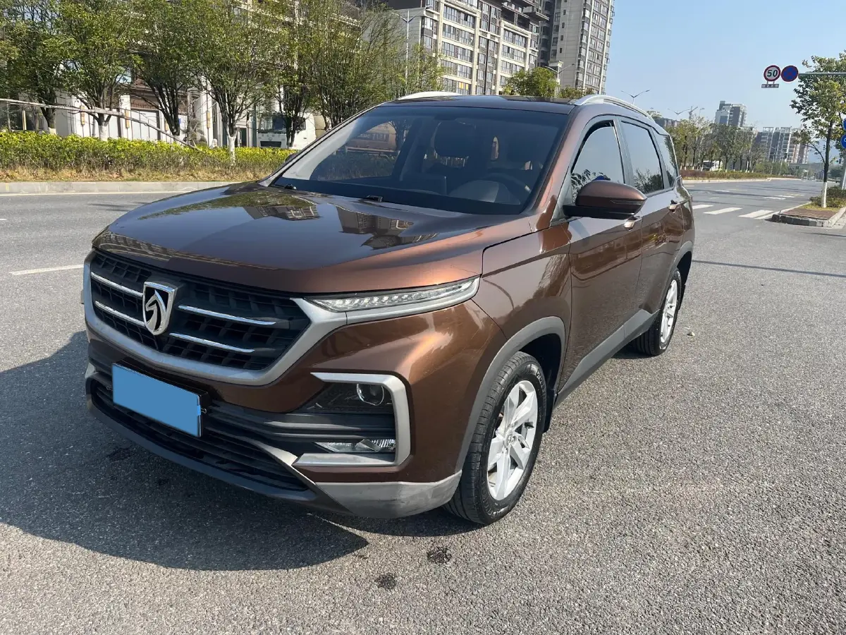 2018 BaoJun 530 1.5T 150HP L4 6MT