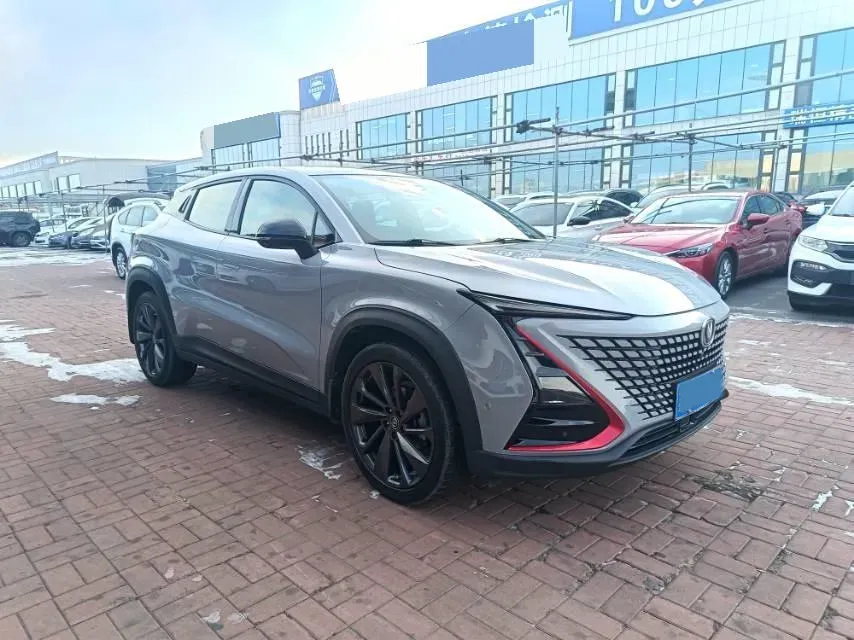 2021 ChangAn UNI-T 1.5T 180HP L4 7DCT,autocango,china used car exporter,china ev exporter,chinese used car exporter,chinese used ev exporter