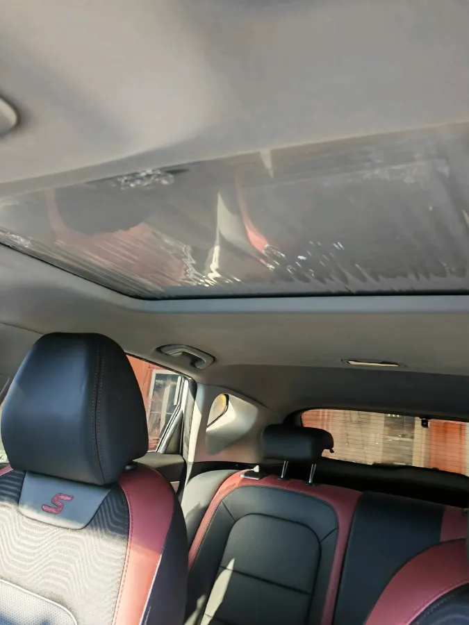 2021 Geely Coolray 1.4T 141HP L4 6DCT,autocango,china used car exporter,china ev exporter,chinese used car exporter,chinese used ev exporter