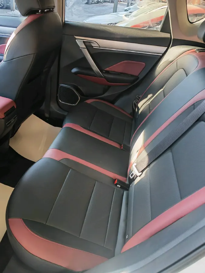 2021 Geely Coolray 1.4T 141HP L4 6DCT,autocango,china used car exporter,china ev exporter,chinese used car exporter,chinese used ev exporter