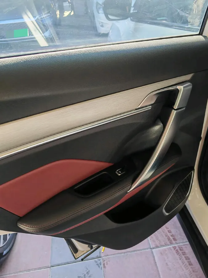 2021 Geely Coolray 1.4T 141HP L4 6DCT,autocango,china used car exporter,china ev exporter,chinese used car exporter,chinese used ev exporter