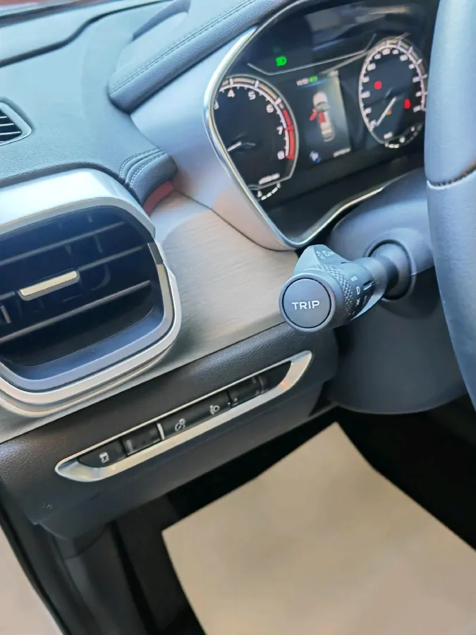 2021 Geely Coolray 1.4T 141HP L4 6DCT,autocango,china used car exporter,china ev exporter,chinese used car exporter,chinese used ev exporter