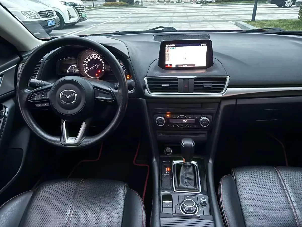 2017 Mazda 3 Axela 1.5L 117HP L4 6AT,autocango,china used car exporter,china ev exporter,chinese used car exporter,chinese used ev exporter