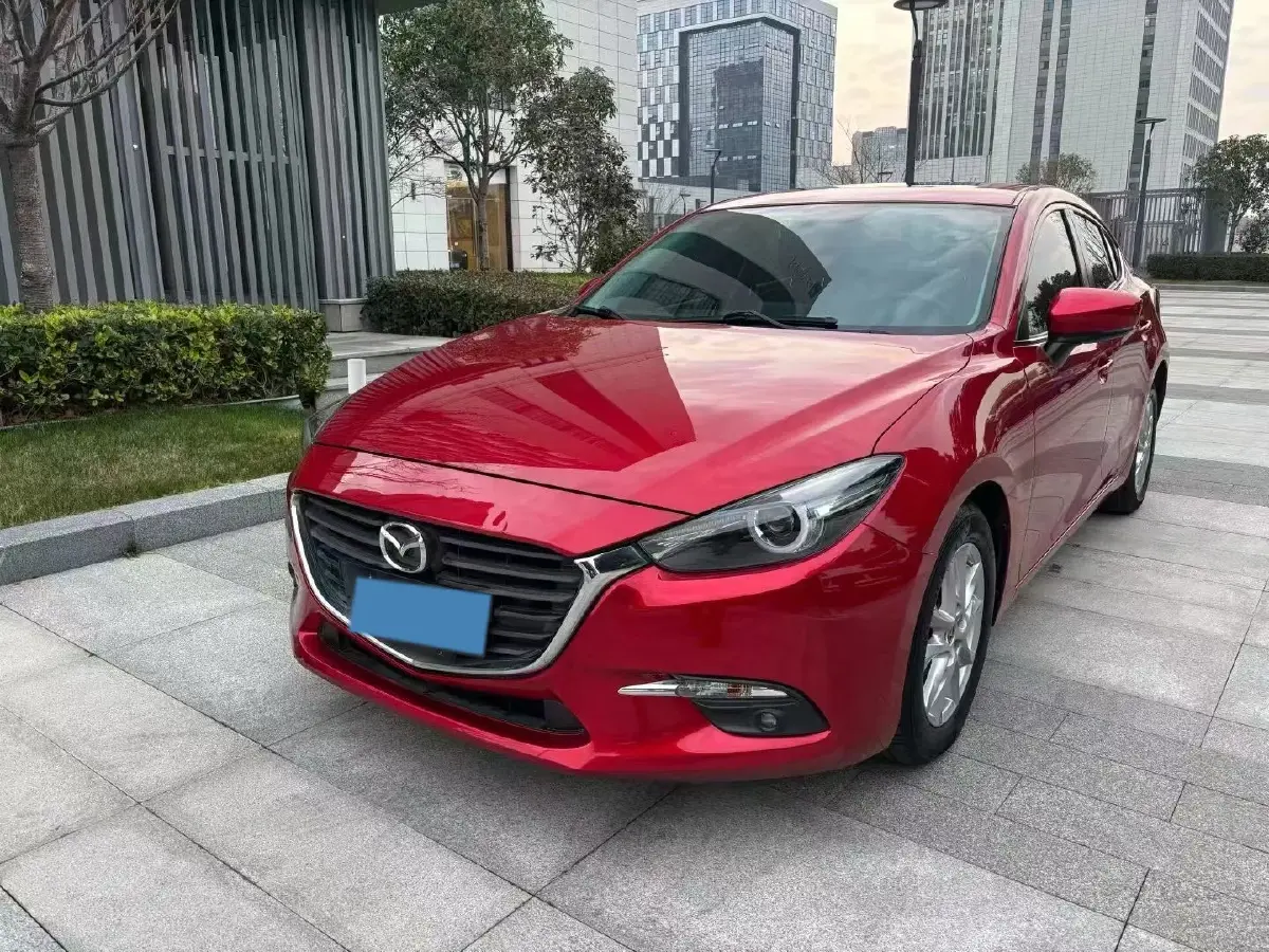 2017 Mazda 3 Axela 1.5L 117HP L4 6AT